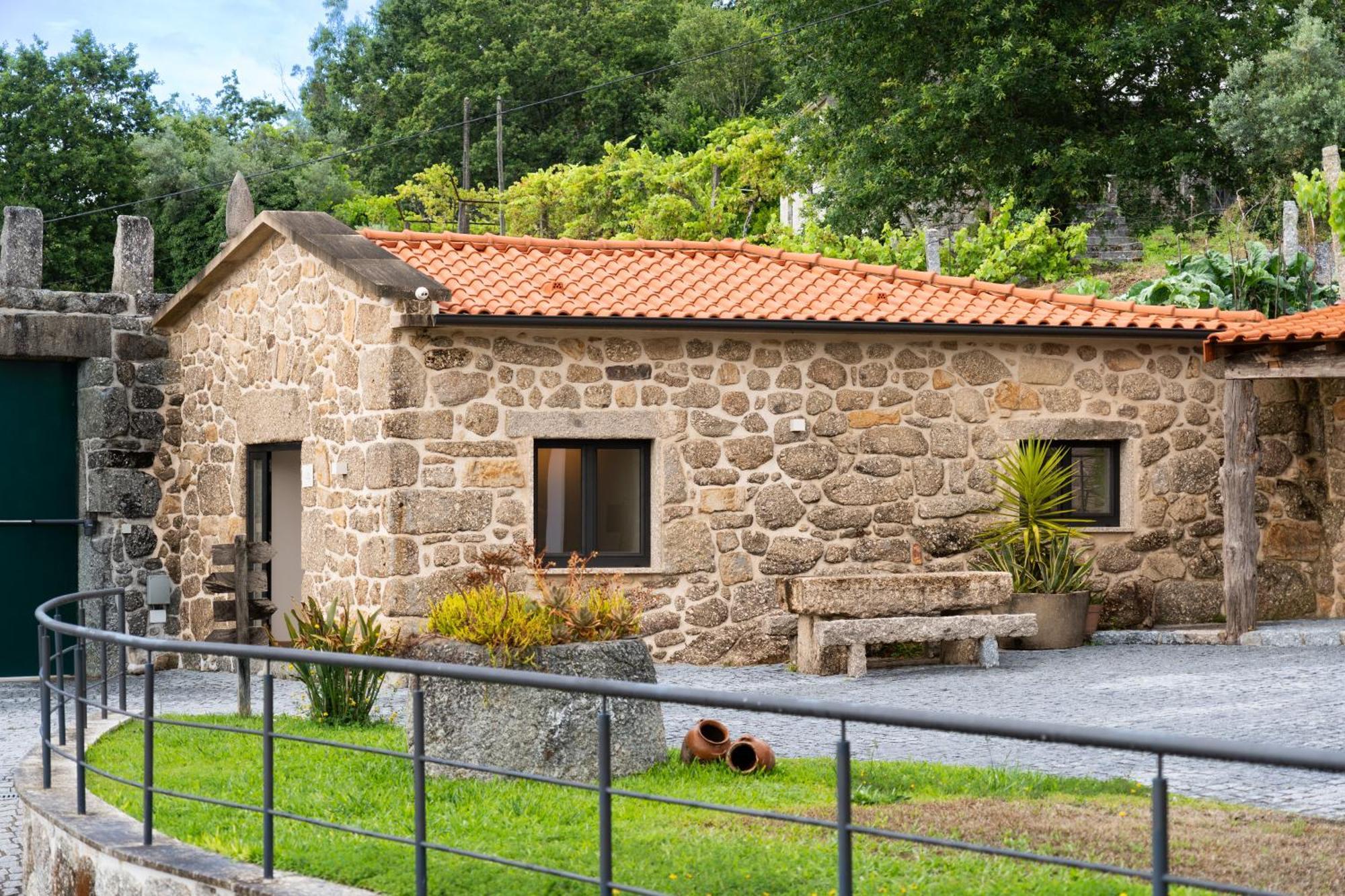 Vale Da Fonte - Charming Alojamento de Turismo Rural Ponte da Barca